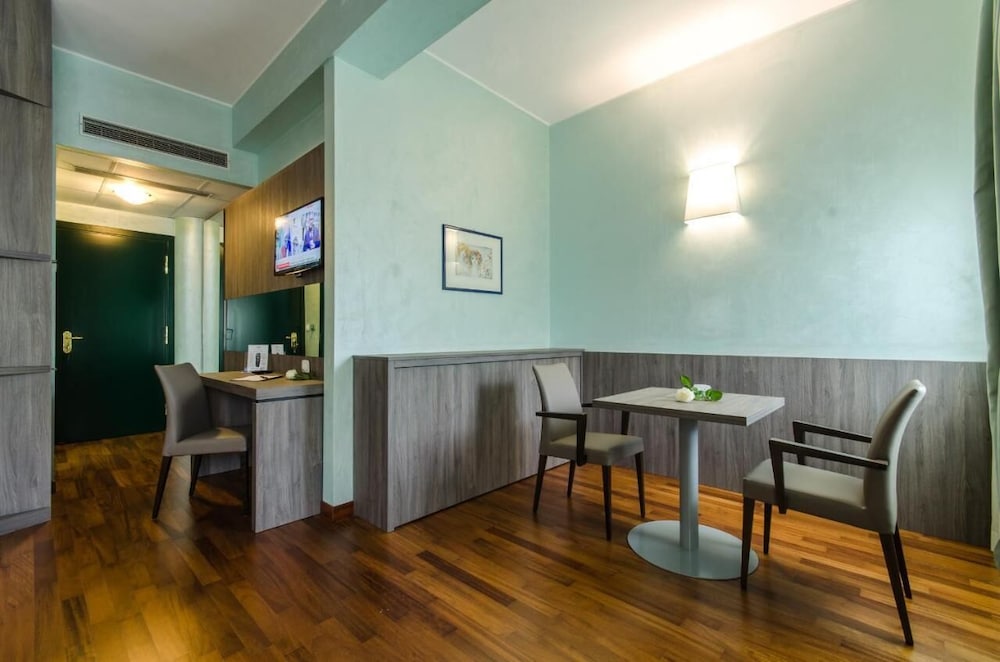 Hotel Meeting Santacroce 40/53