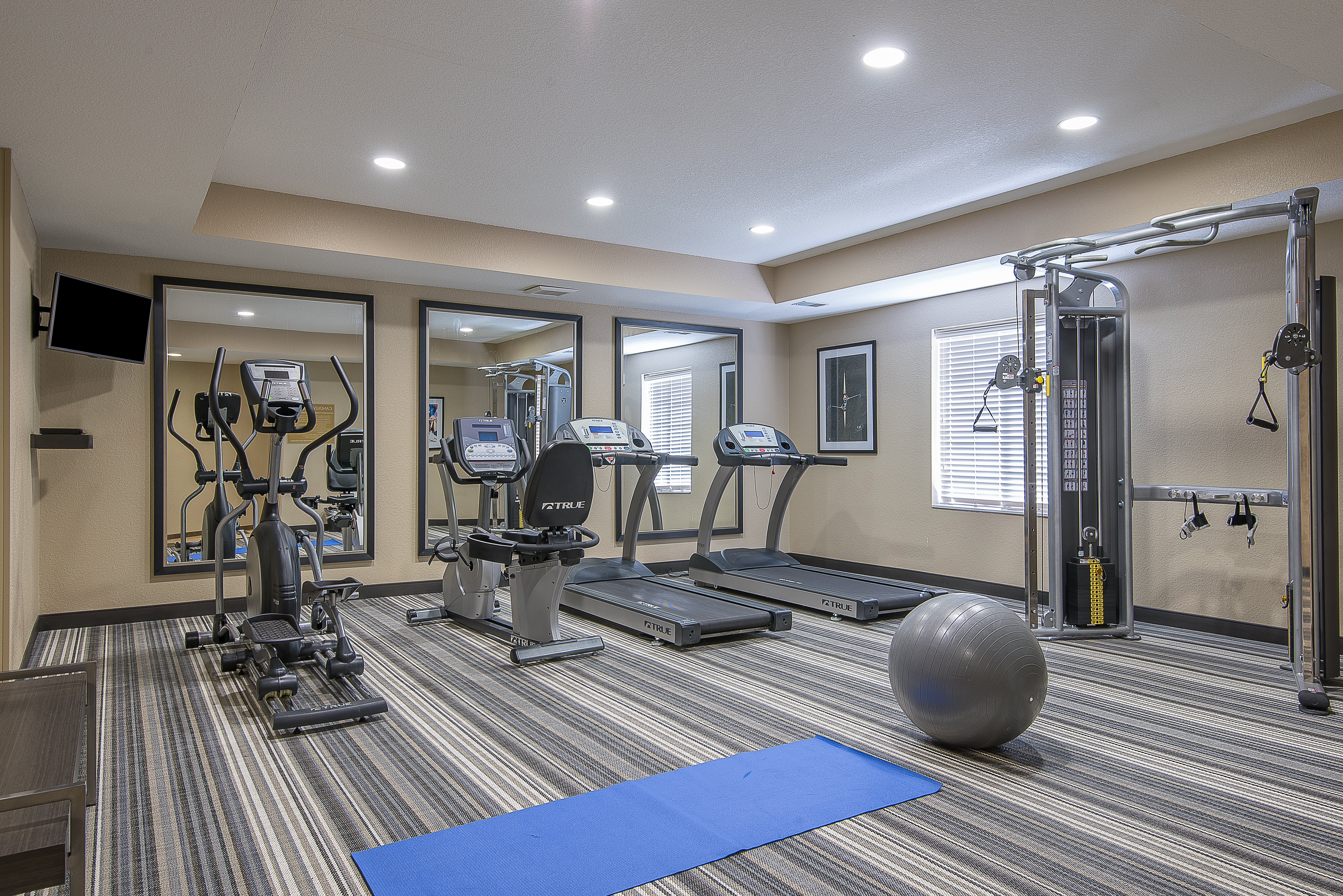 Candlewood Suites Bloomington 9/17