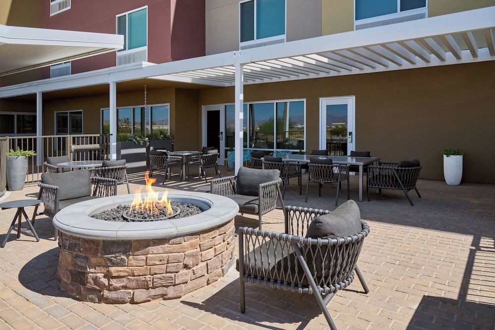 TownePlace Suites by Marriott Ridgecrest 36/50