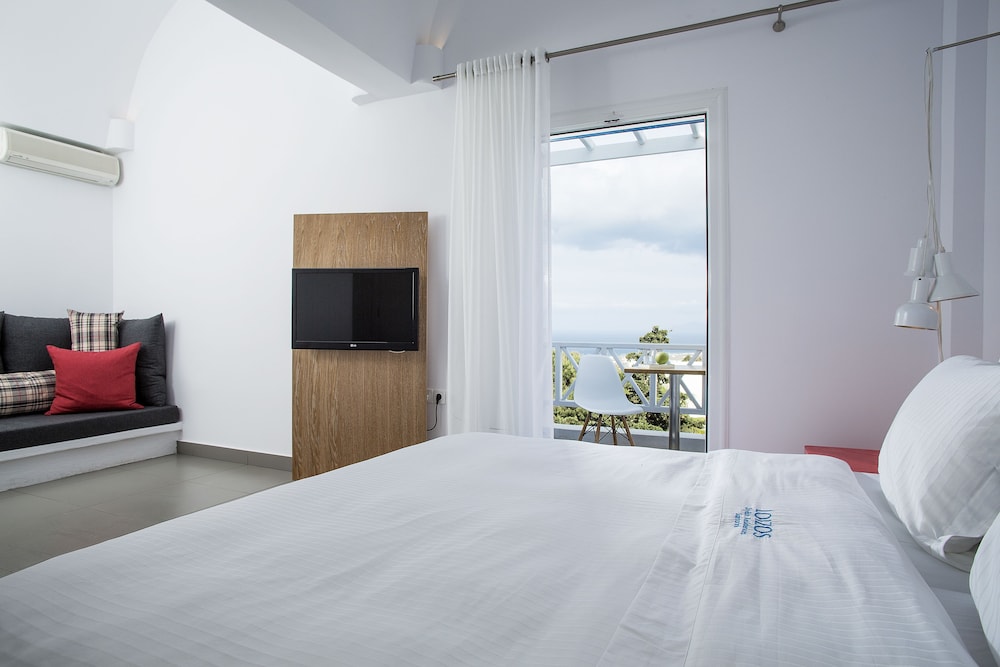 Loizos Apartments 16/50