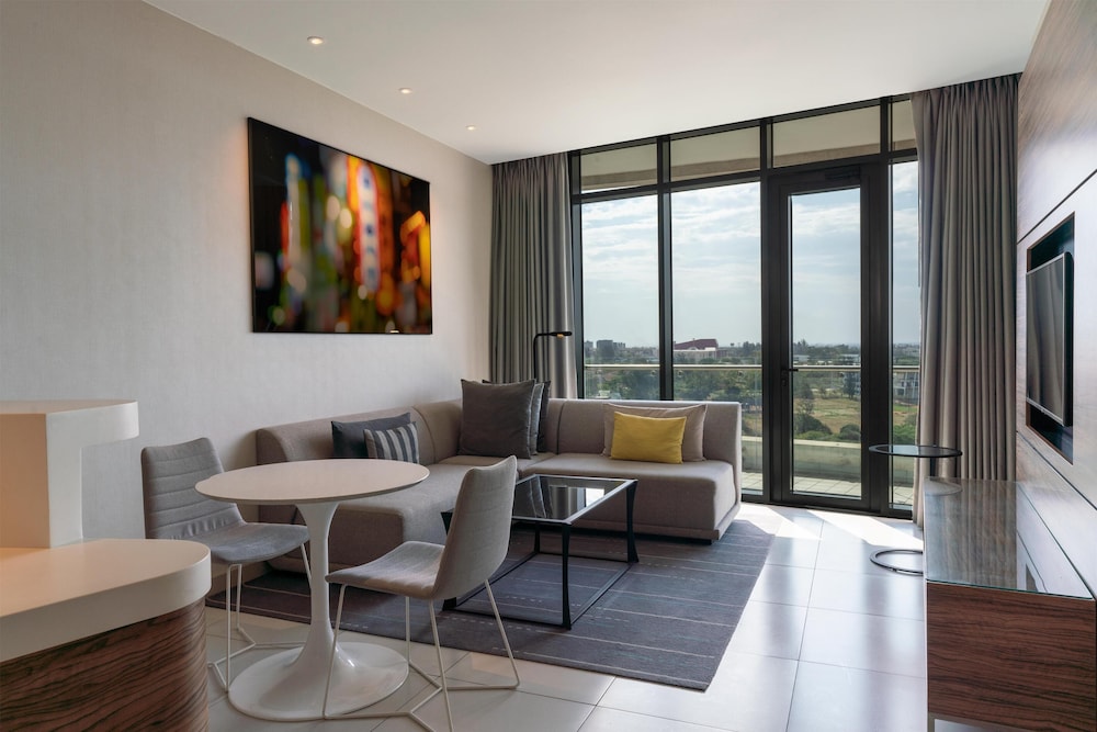 RADISSON BLU HOTEL & RESIDENCE, MAPUTO 58/80