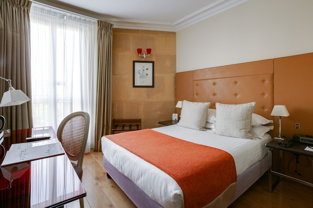 Le 123 Elysees Astotel 13/50