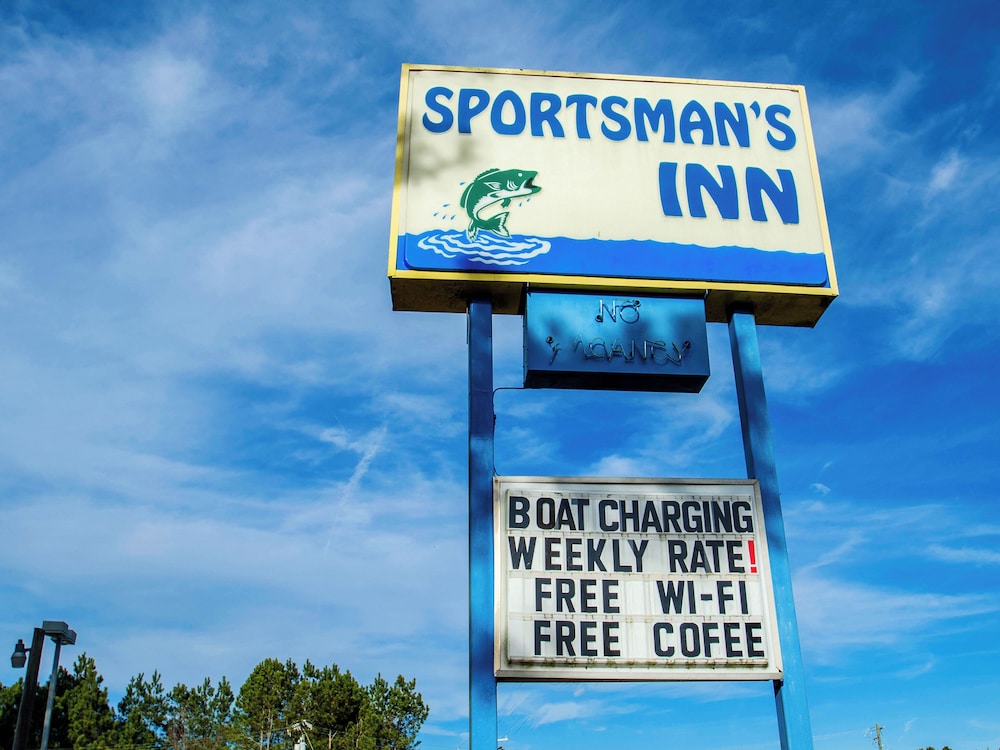 Sportsman Inn by OYO US Hwy-64 2/42