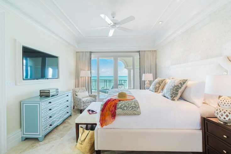 2 Bedrooms, Study, Ocean Front