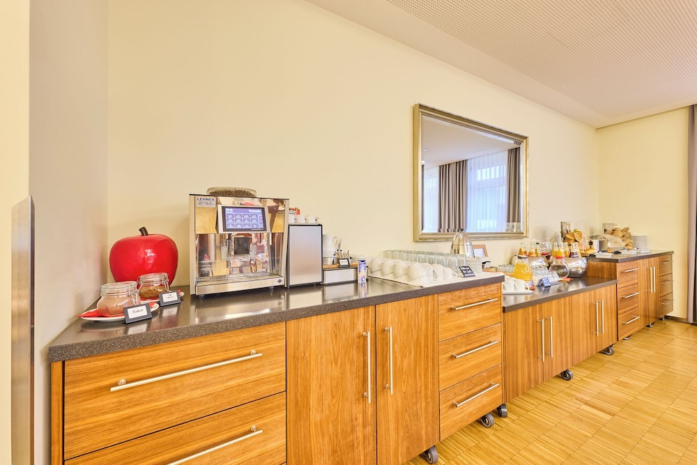 Hotel Apfelbaum 8/50
