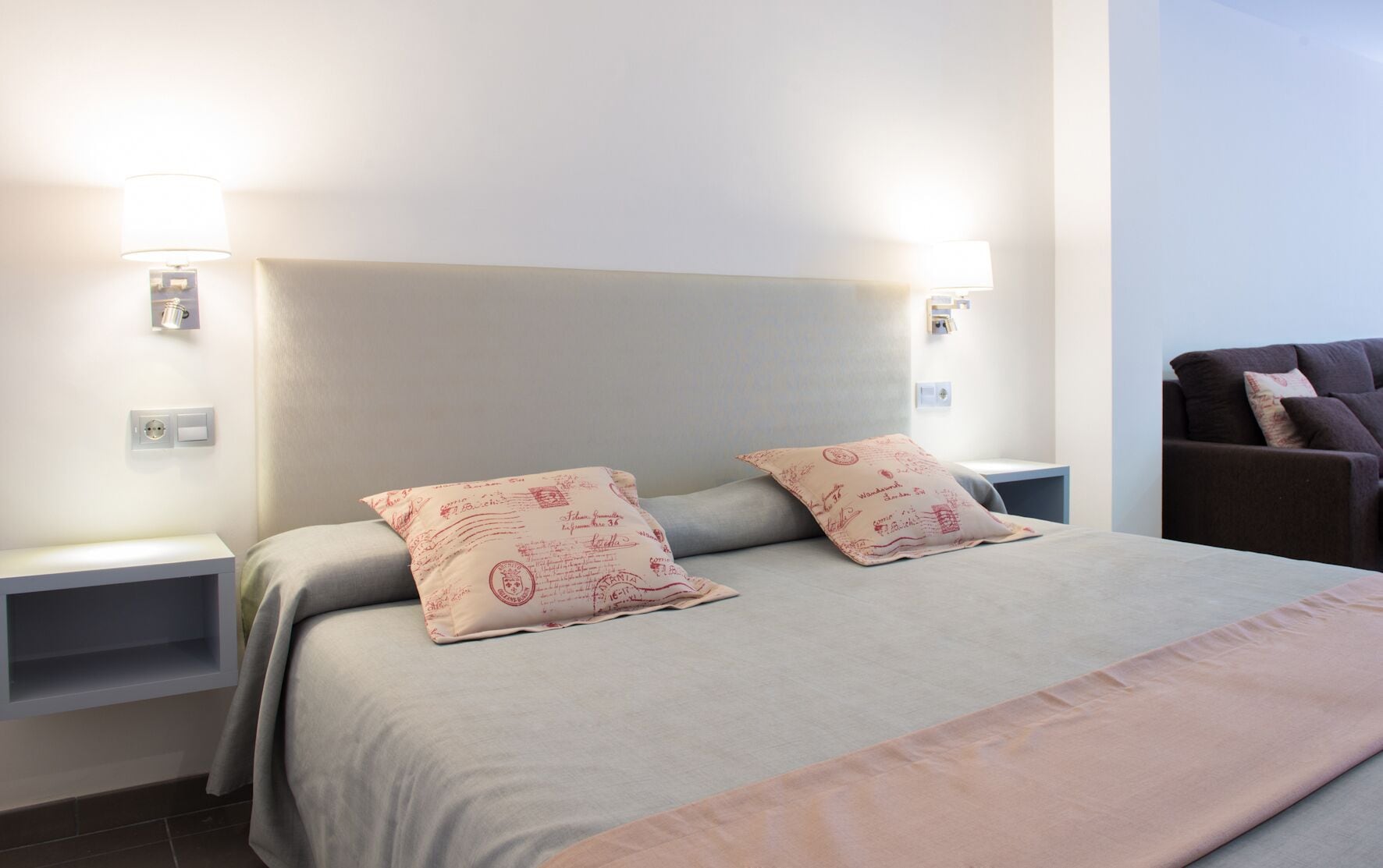 Junior Suite, Studio, Twin Beds, Balcony