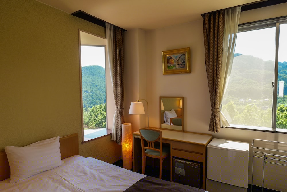 Kamenoi Hotel Nagatoro Yorii (ex Kanpo No Yado Yorii) 39/62