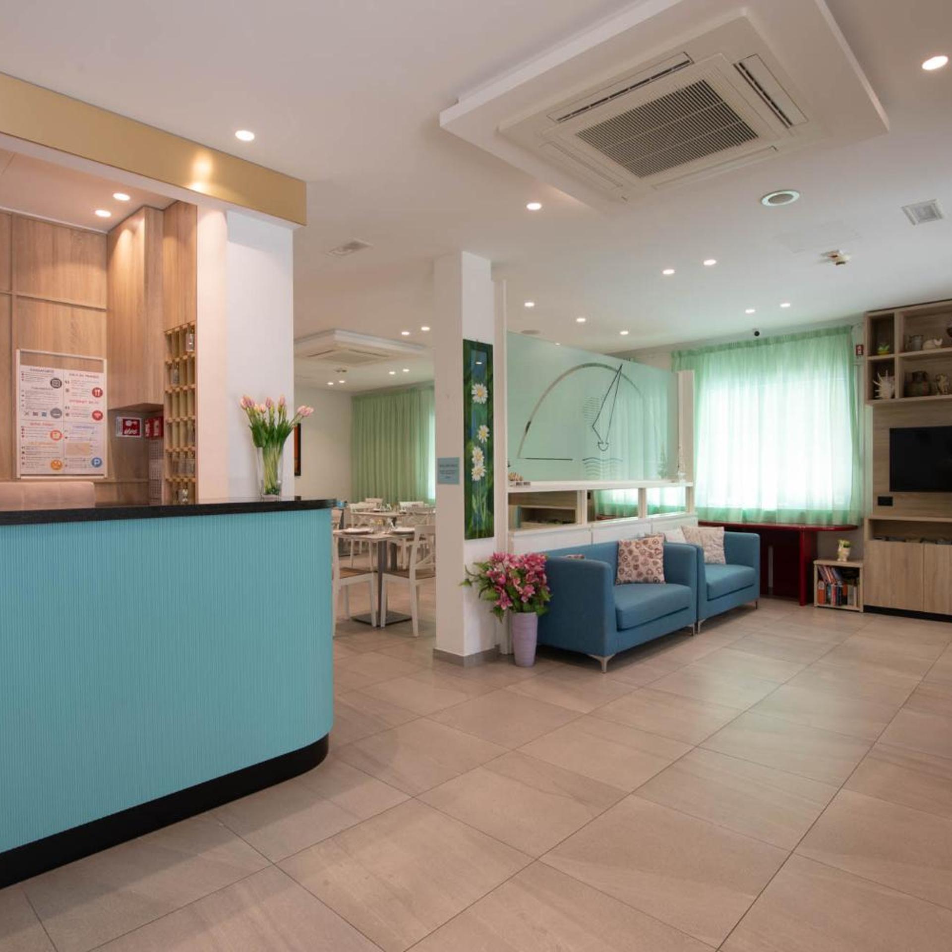 Hotel Lara 10/50