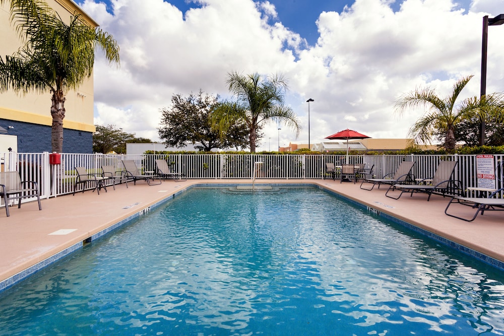 Holiday Inn Express Hotel And Suites Arcadia 3/56