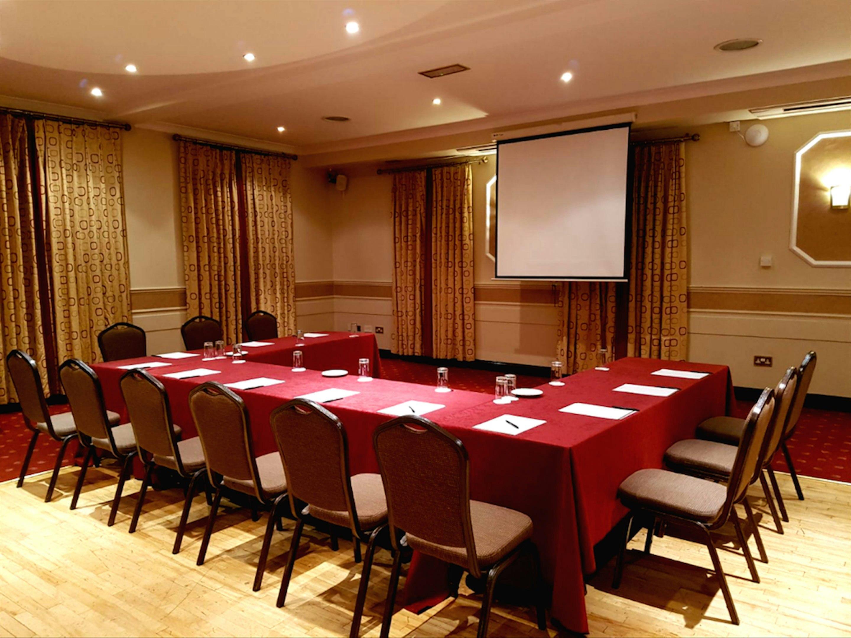 Oranmore Lodge Hotel Galway 60/64