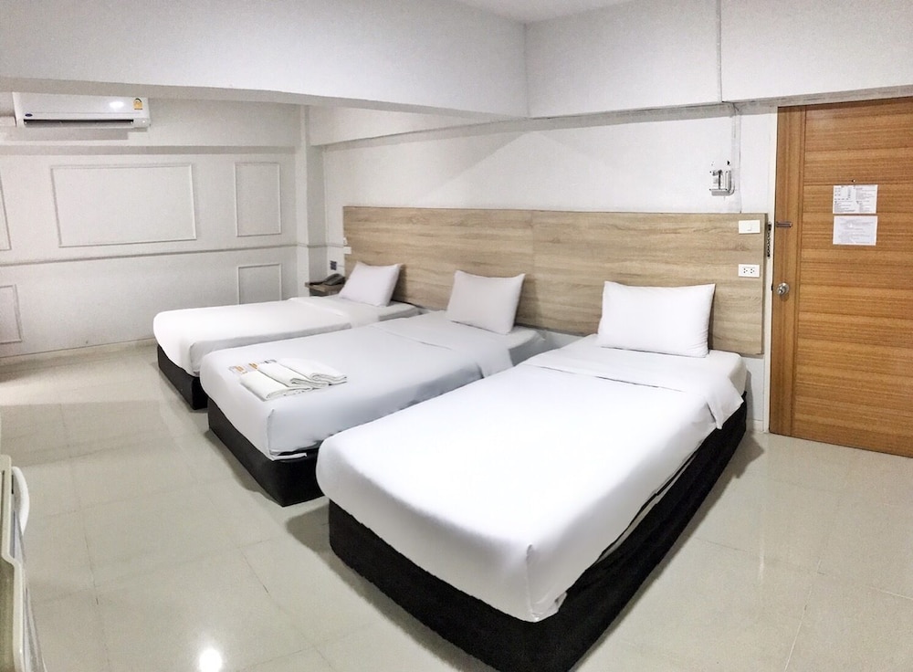 48 Ville Donmuang Airport 41/83