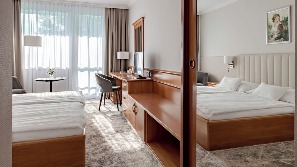 Hotel Carbona Thermal Spa 13/72