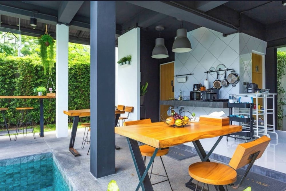 The Seaton House Phuket 35/50