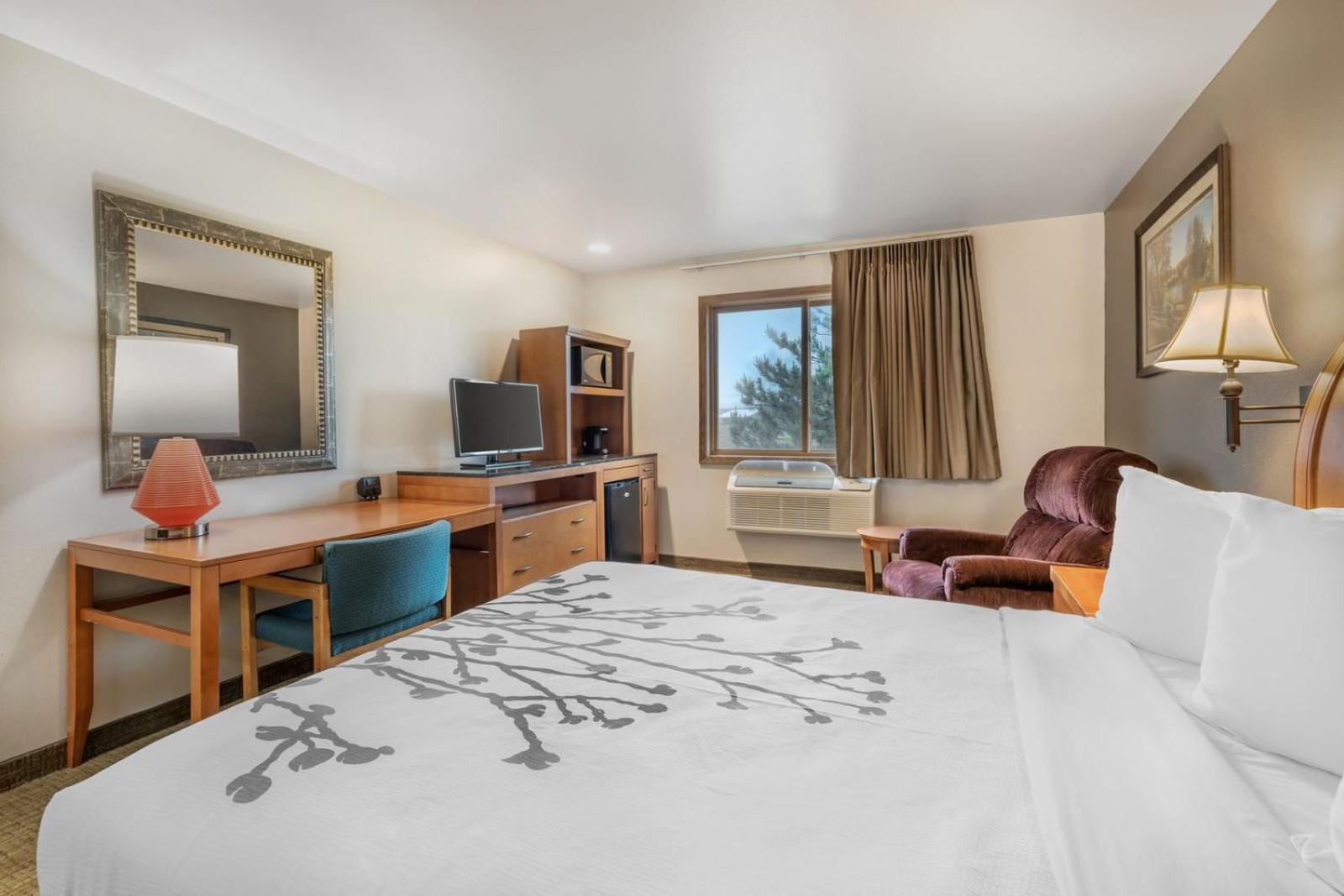Colstrip Inn and Suites 14/44