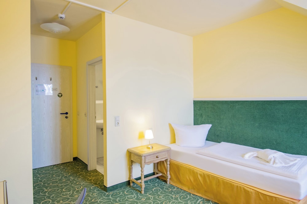 Erzgebirgshotel Freiberger Hohe 16/50