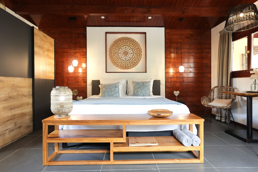 Bamboo Bonaire Boutique Resort 11/50