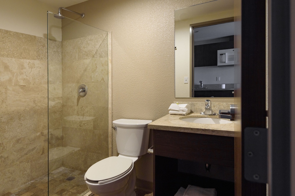 Hotel Extended Suites Ciudad del Carmen Aeropuerto 46/48