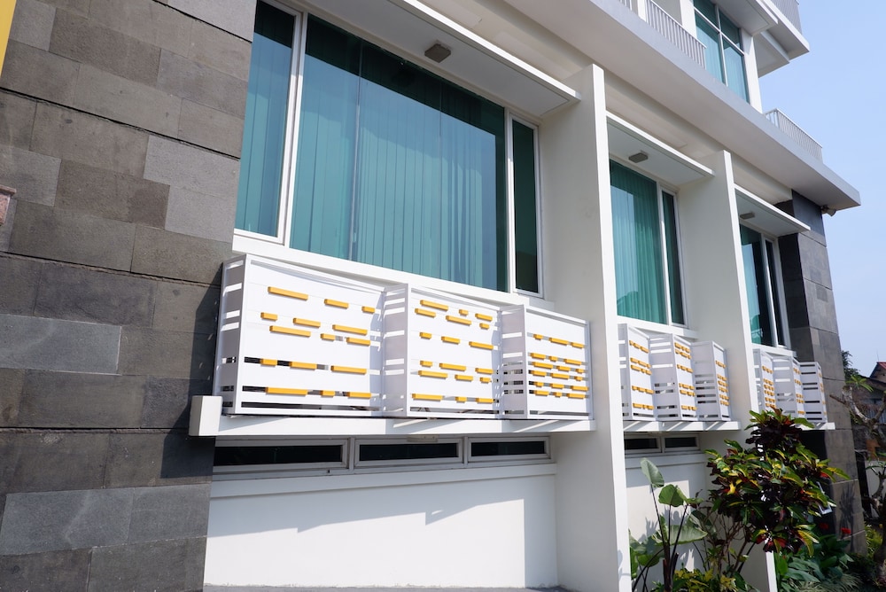 Point C Hotel Bandung 2/50
