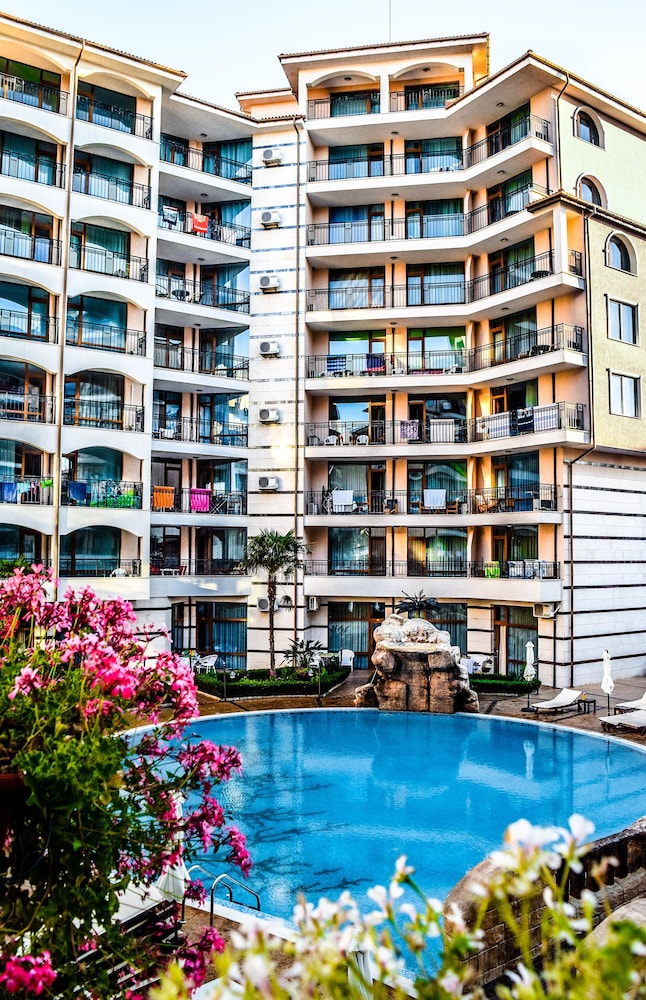 Hotel Karolina 4/60