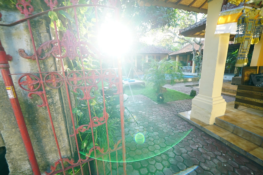Mangga Bungalow 19/40