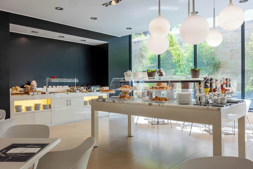 iH Hotels Milano Watt 13 57/76