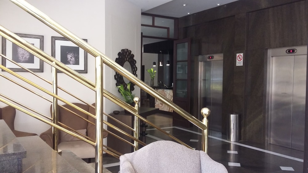 GRAN HOTEL TOLOMA 36/68