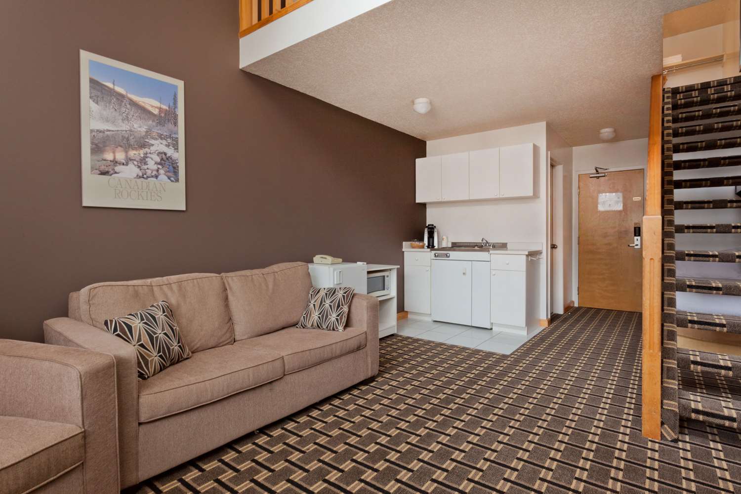 Super 8 by Wyndham Valemount 20/33