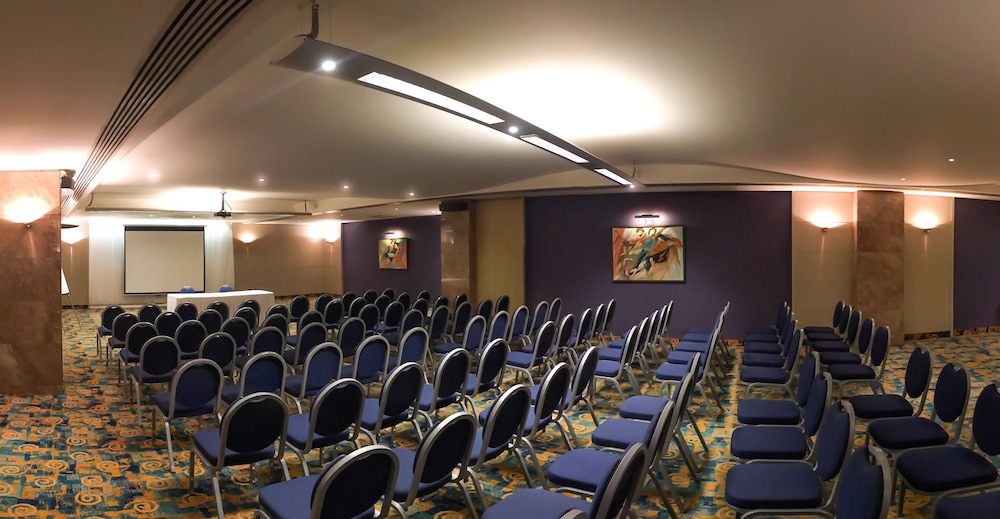Maritim Antonine Hotel and Spa Malta 63/73