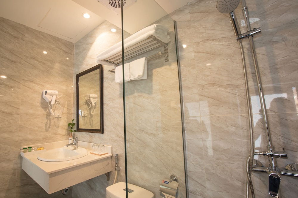 Dinh Elegant Hanoi Hotel 26/64