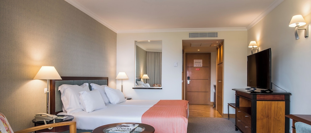 Room, Double Bed, with Extra Bed, Land View