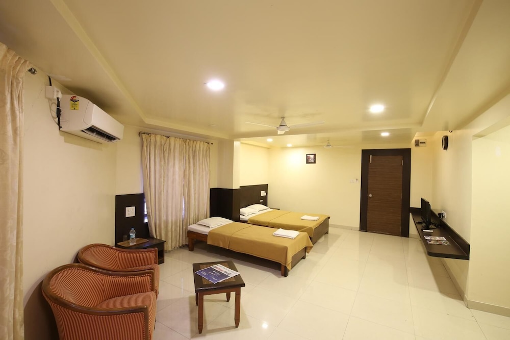 Hotel Kohinoor Square 31/37