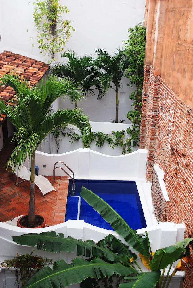 Alfiz Hotel Boutique 42/50