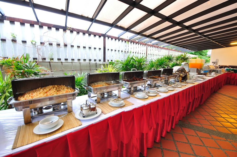 PALMYRA PATONG RESORT 40/61