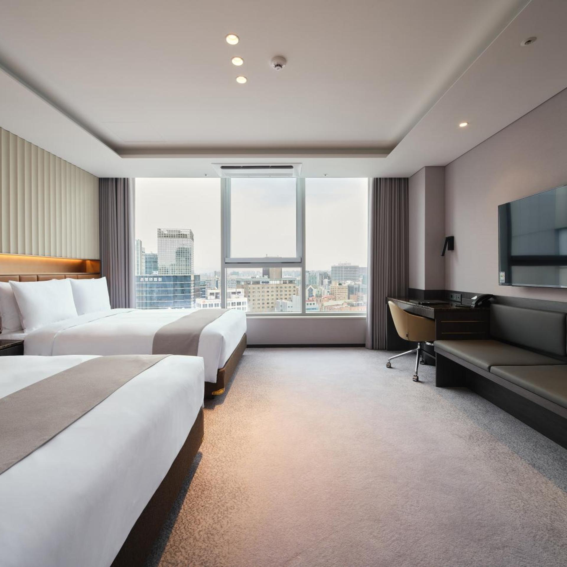 Premier, Family, Twin Beds