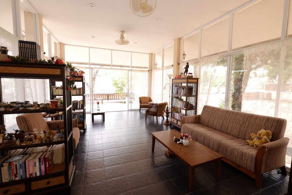 Piya Guesthouse 39/57