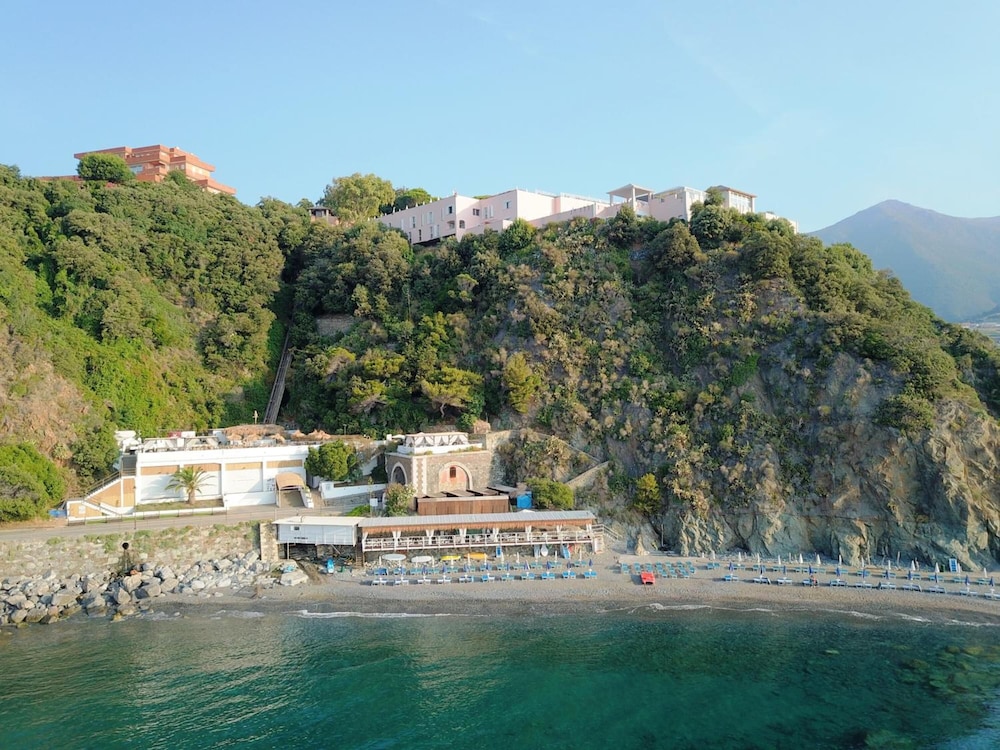 Punta San Martino 56/64