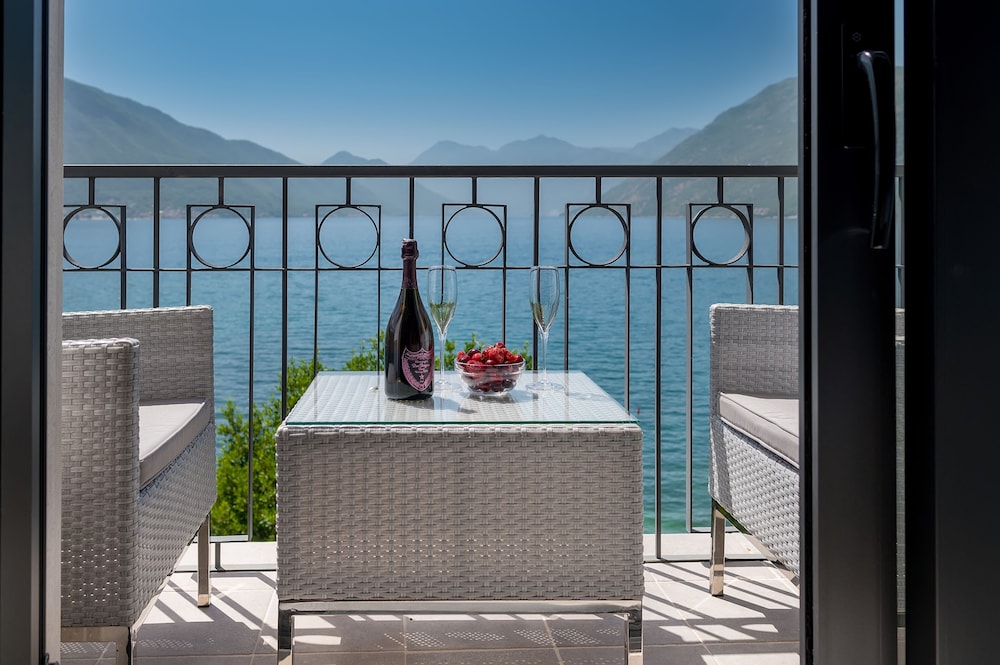 Palazzo Del Mare Essenza 5/50