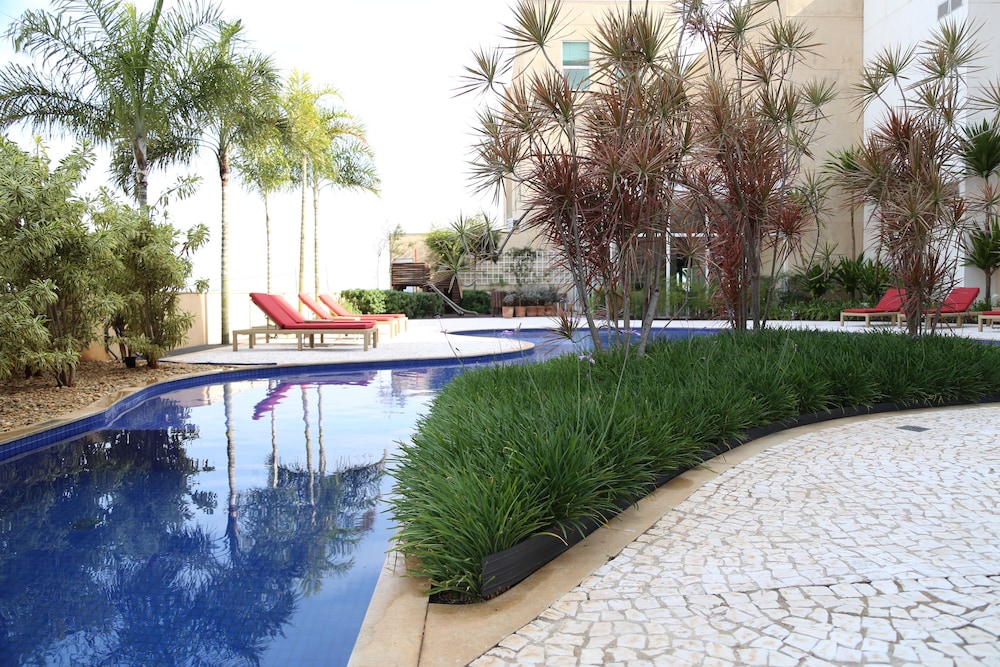 Vitoria Convention Hotel Paulinia 10/67
