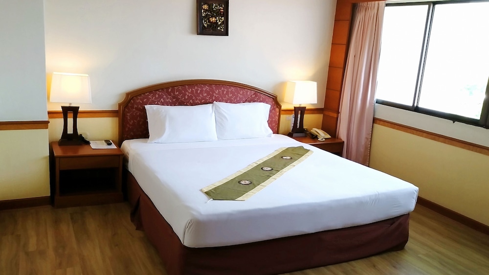 Grand Park Hotel 24/69
