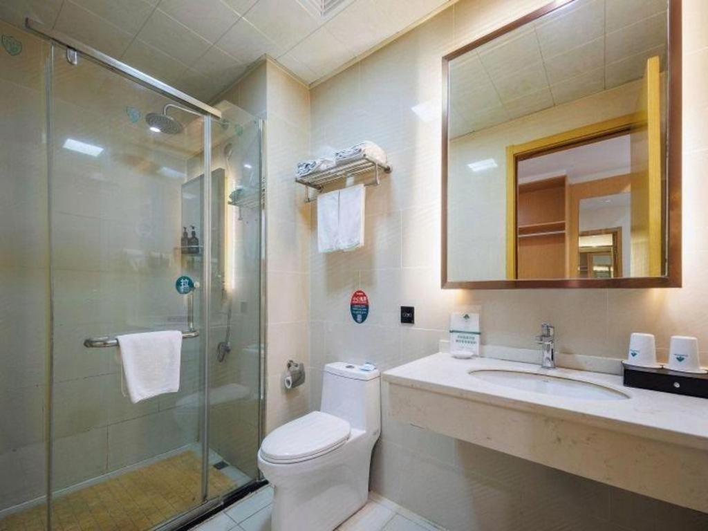 GreenTree Inn Hefei Feidong County High Speed Rail Station Wuyue Plaza Express Hotel 41/50