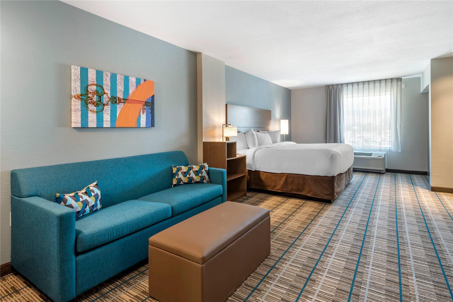 Efficiency, Suite, King Bed, Accessible