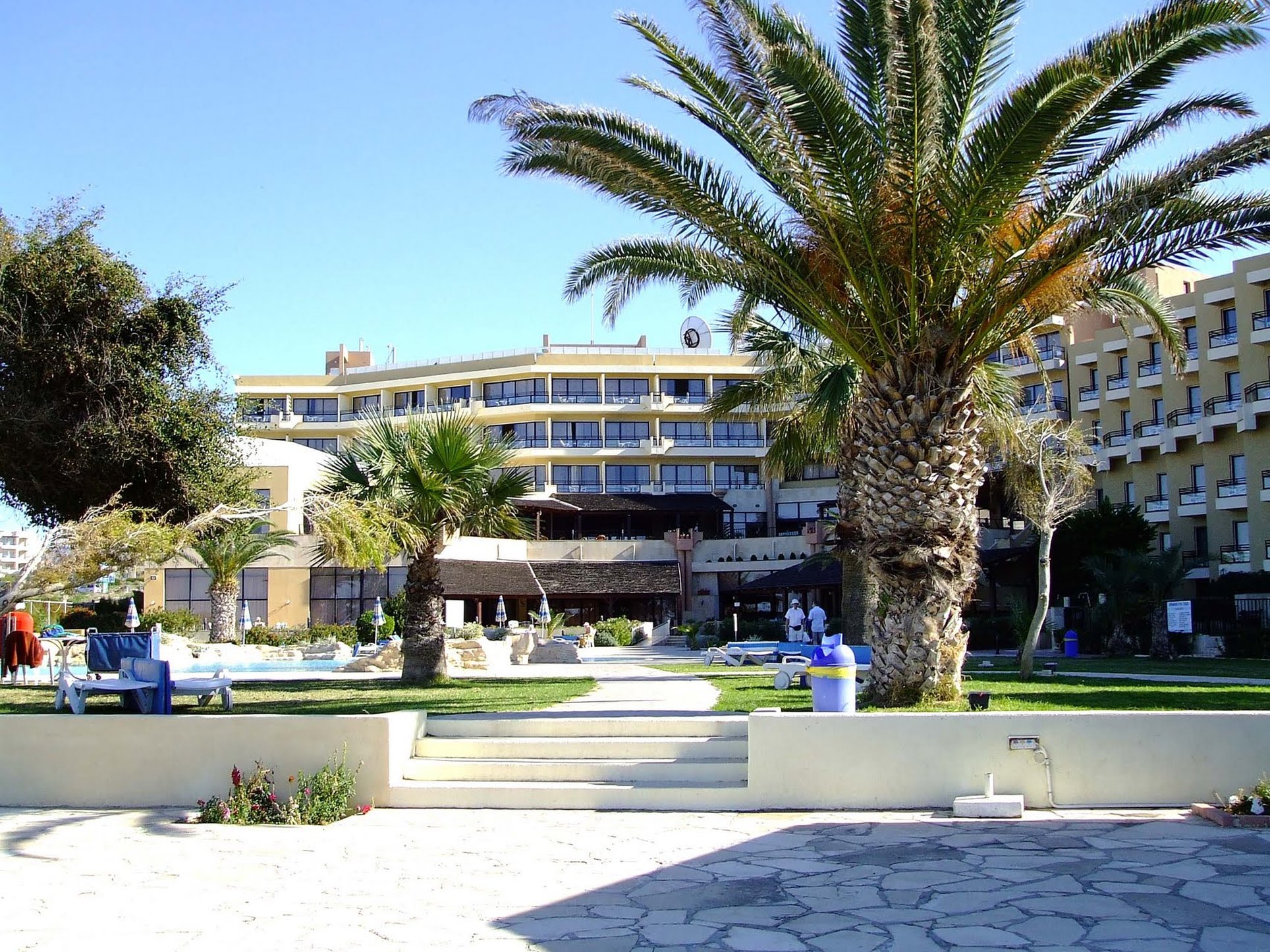 Venus Beach Hotel 55/57