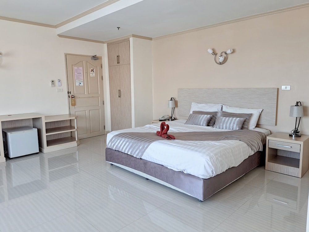 Thipurai City Hotel 28/79