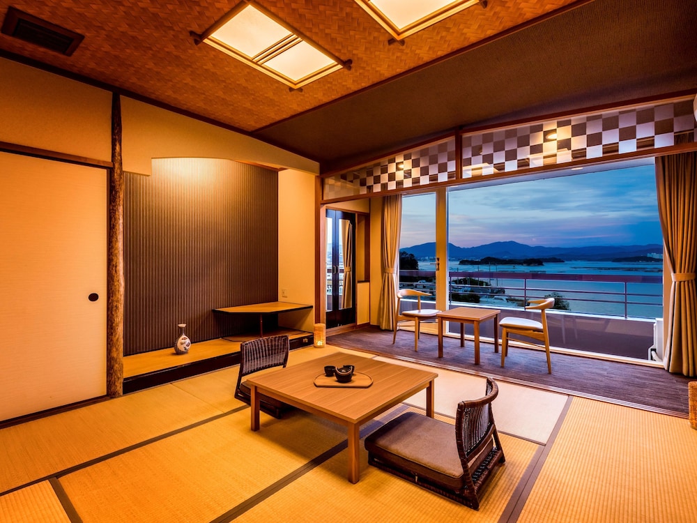 JAPANESE, STANDARD, BATHTUB