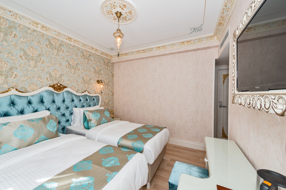 Hotel 1453 28/60