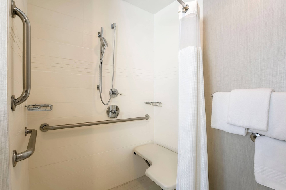 Residence Inn by Marriott Monroe 14/38
