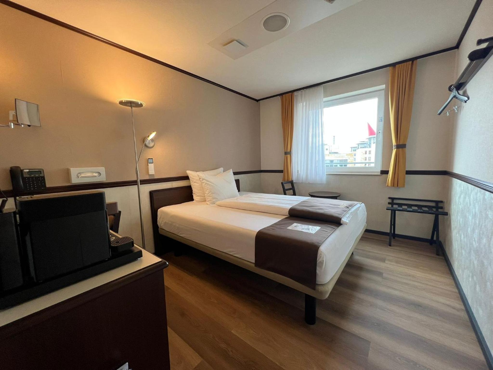 Toyoko Inn Frankfurt am Main Hauptbahnhof 19/50