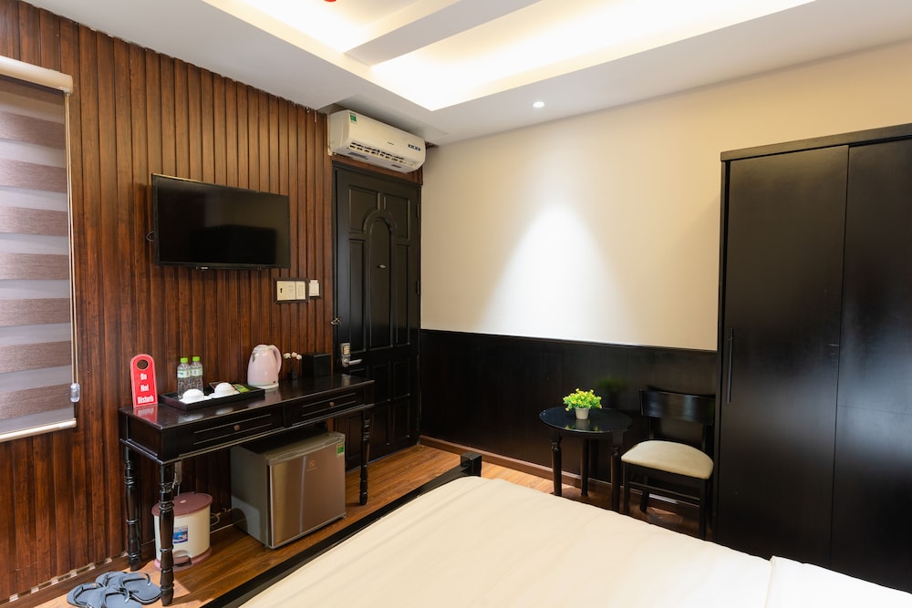 Queen Central Hotel 42/60