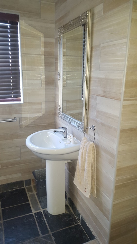 House Haven Guesthouse 40/50