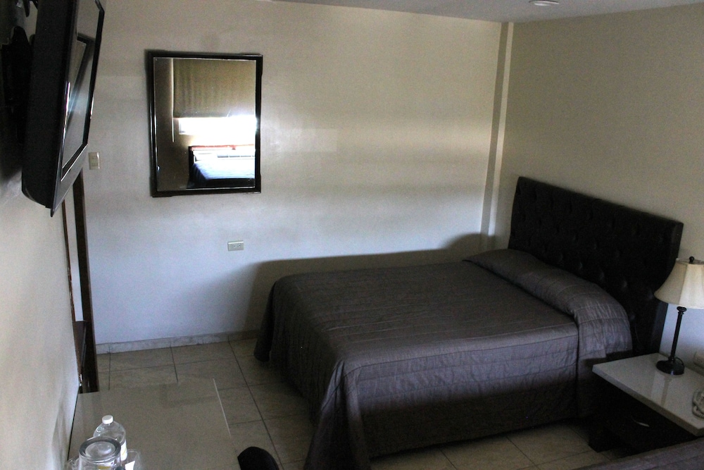 Hotel America Centro 15/67